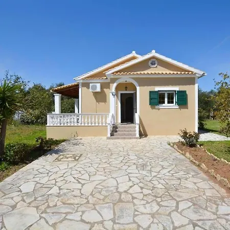 펜션 Evdokia's House Ágios Matthaíos